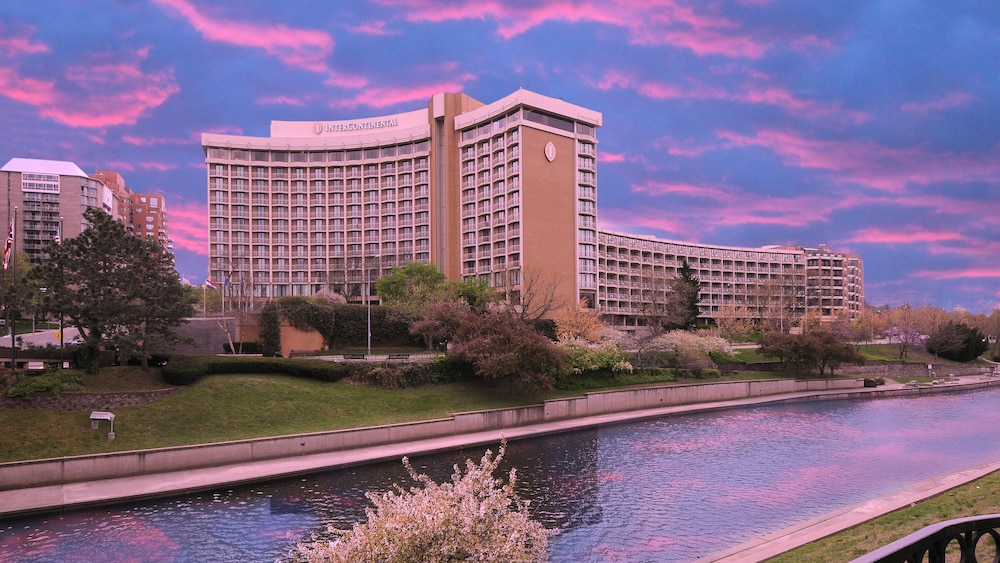 InterContinental Kansas City at The Plaza, an IHG Hotel, Kansas City: $119 Room Prices & Reviews | Travelocity