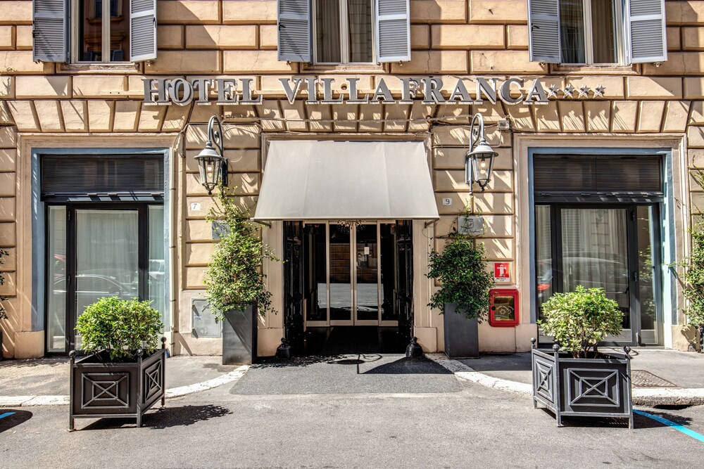 Entrada al alojamiento