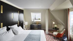 Premium bedding, minibar, in-room safe, desk