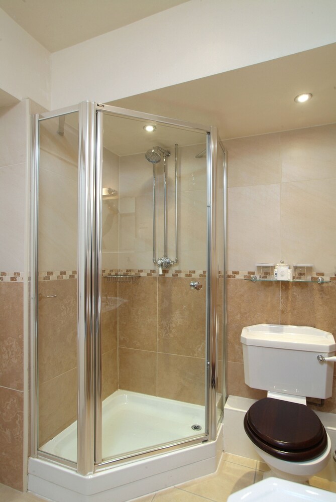 Dean Court Hotel