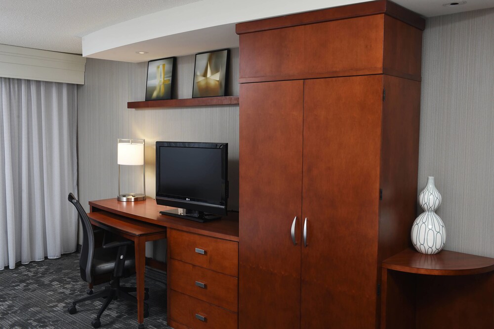 Courtyard by Marriott Sioux Falls