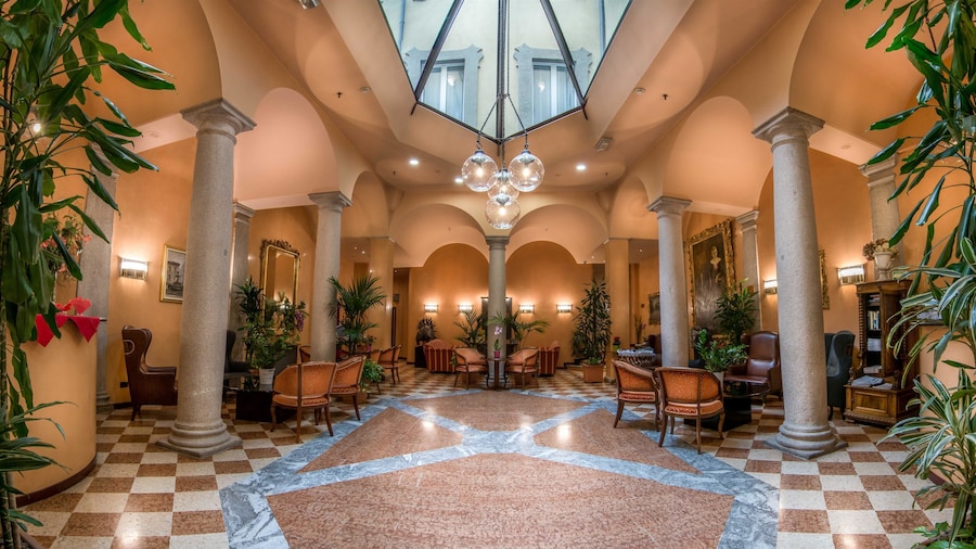 Hotel Regina
