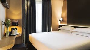 In-room safe, individually furnished, desk, blackout curtains