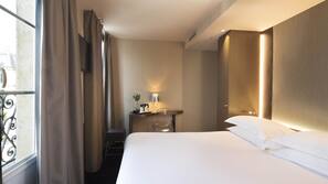 In-room safe, individually furnished, desk, blackout curtains