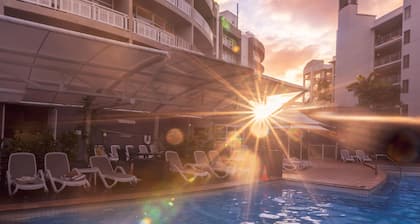 DoubleTree by Hilton Hotel Cairns
