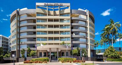 DoubleTree by Hilton Hotel Cairns