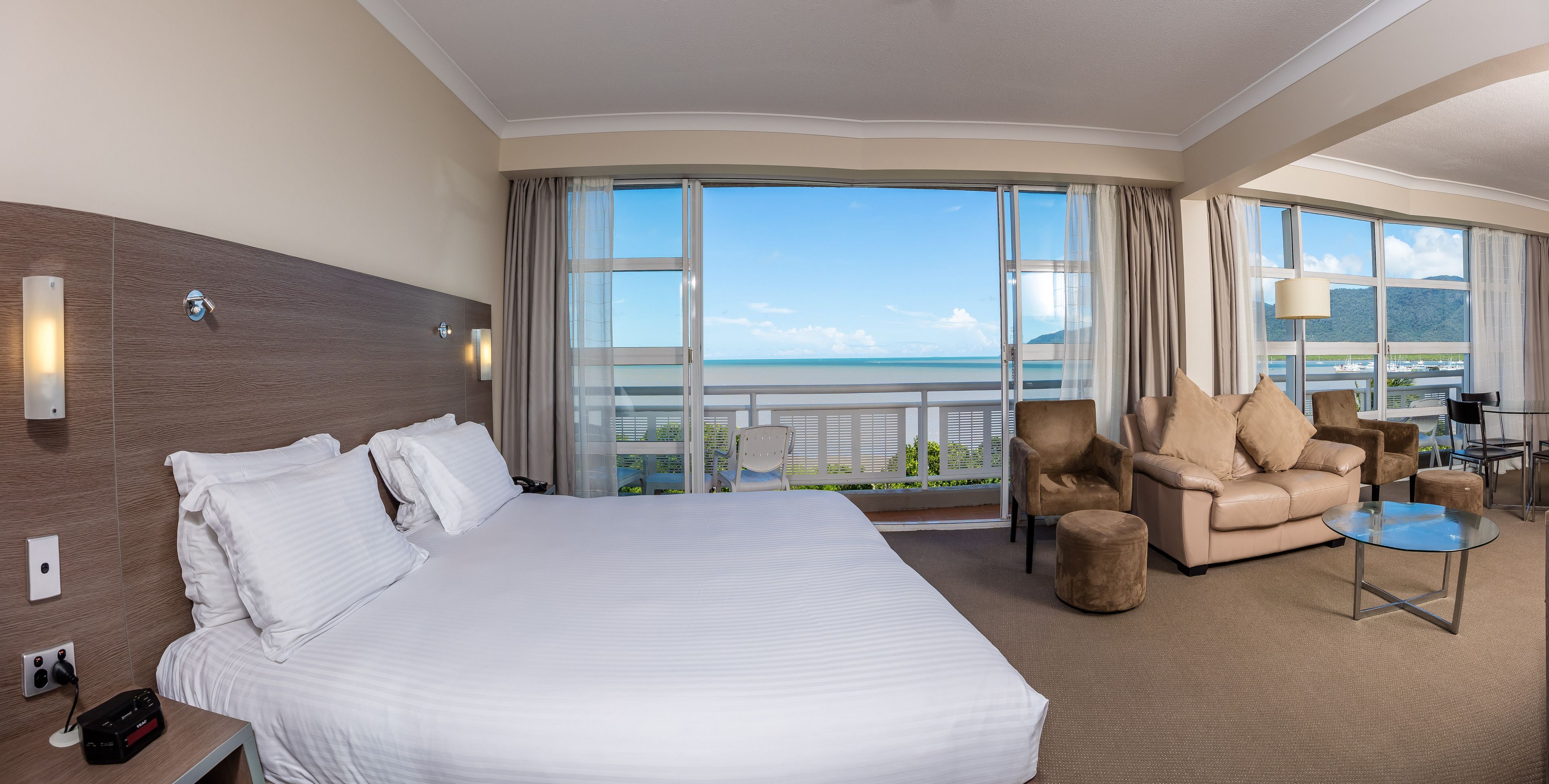 DoubleTree by Hilton Hotel Cairns
