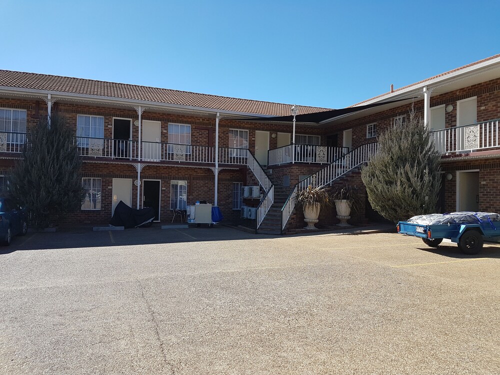 Golden Age Motor Inn Queanbeyan