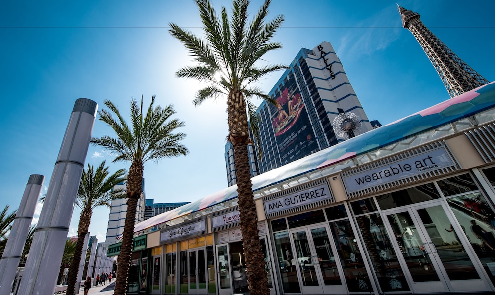 Property amenity, Bally's Las Vegas