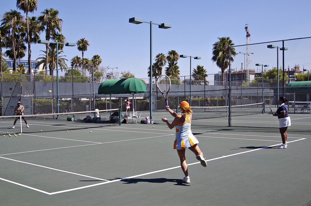 Tennis court, Bally's Las Vegas