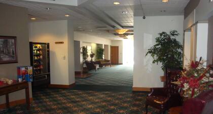 Americourt Extended Stays