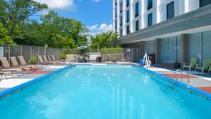 Seasonal outdoor pool, sun loungers