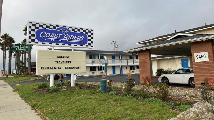 Coast Riders Inn