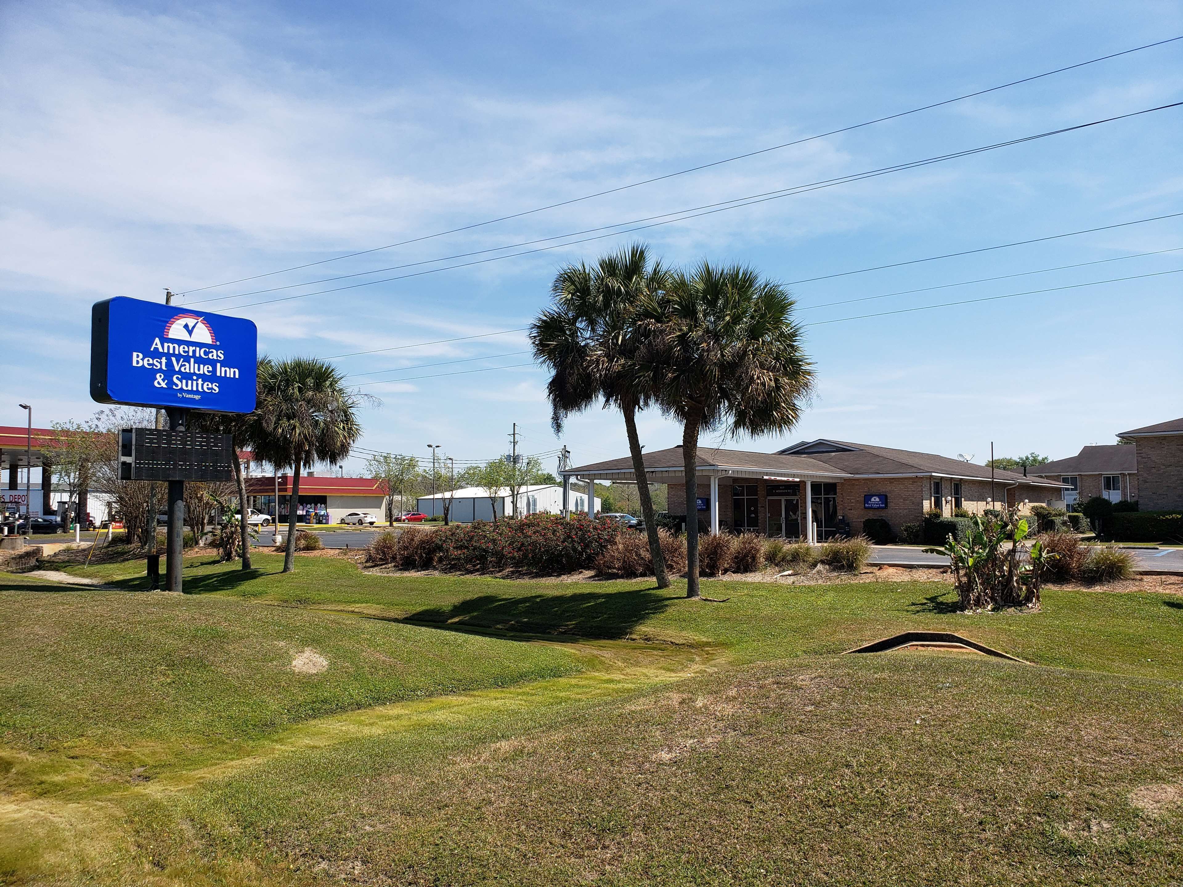 Americas Best Value Inn Suites Foley Gulf Shores In Gulf Shores
