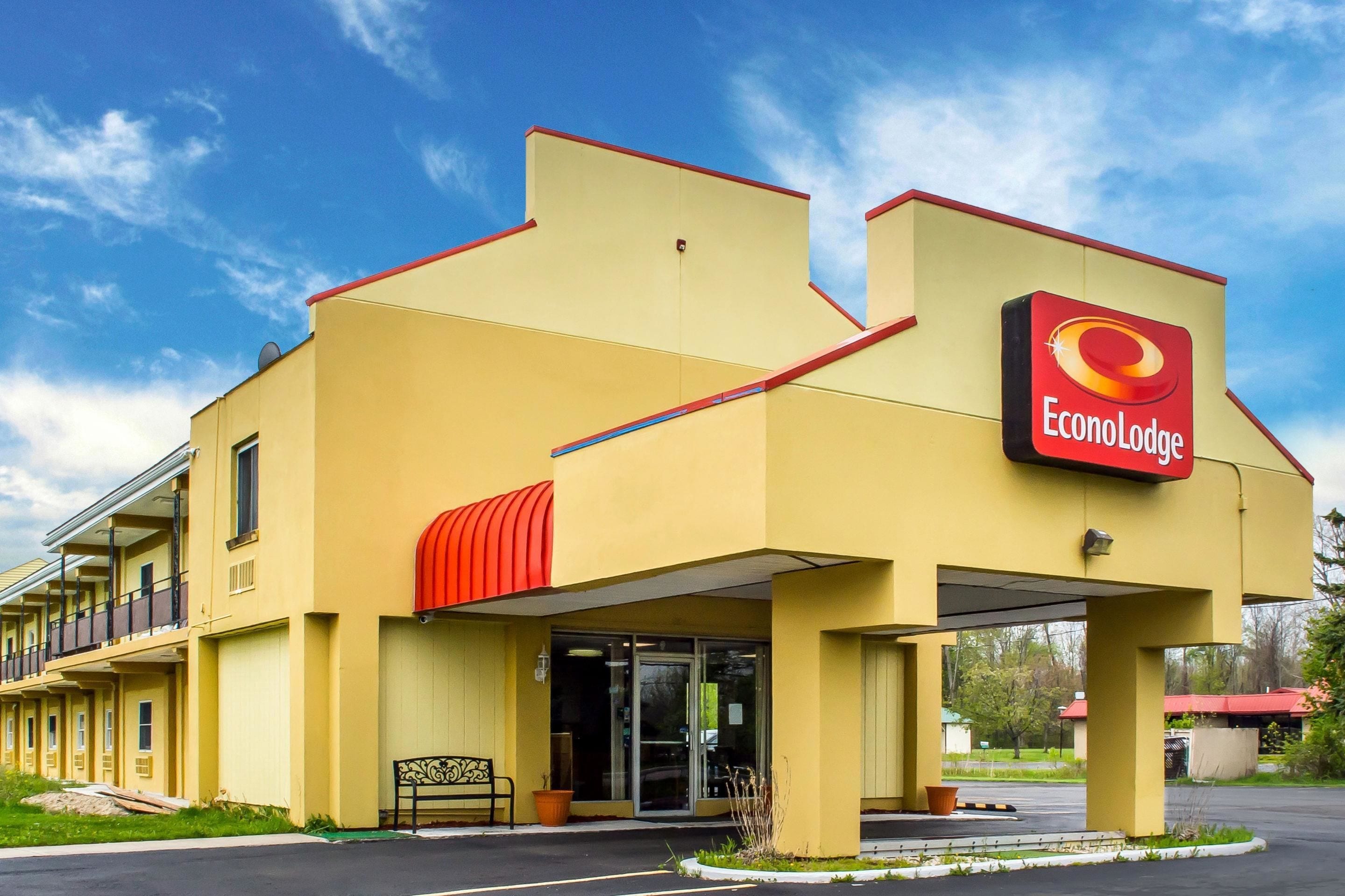 Econo Lodge Brockport in Brockport, United States