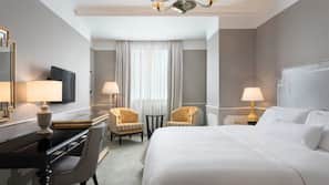 Literie de qualité supérieure, couette en duvet d'oie, minibar