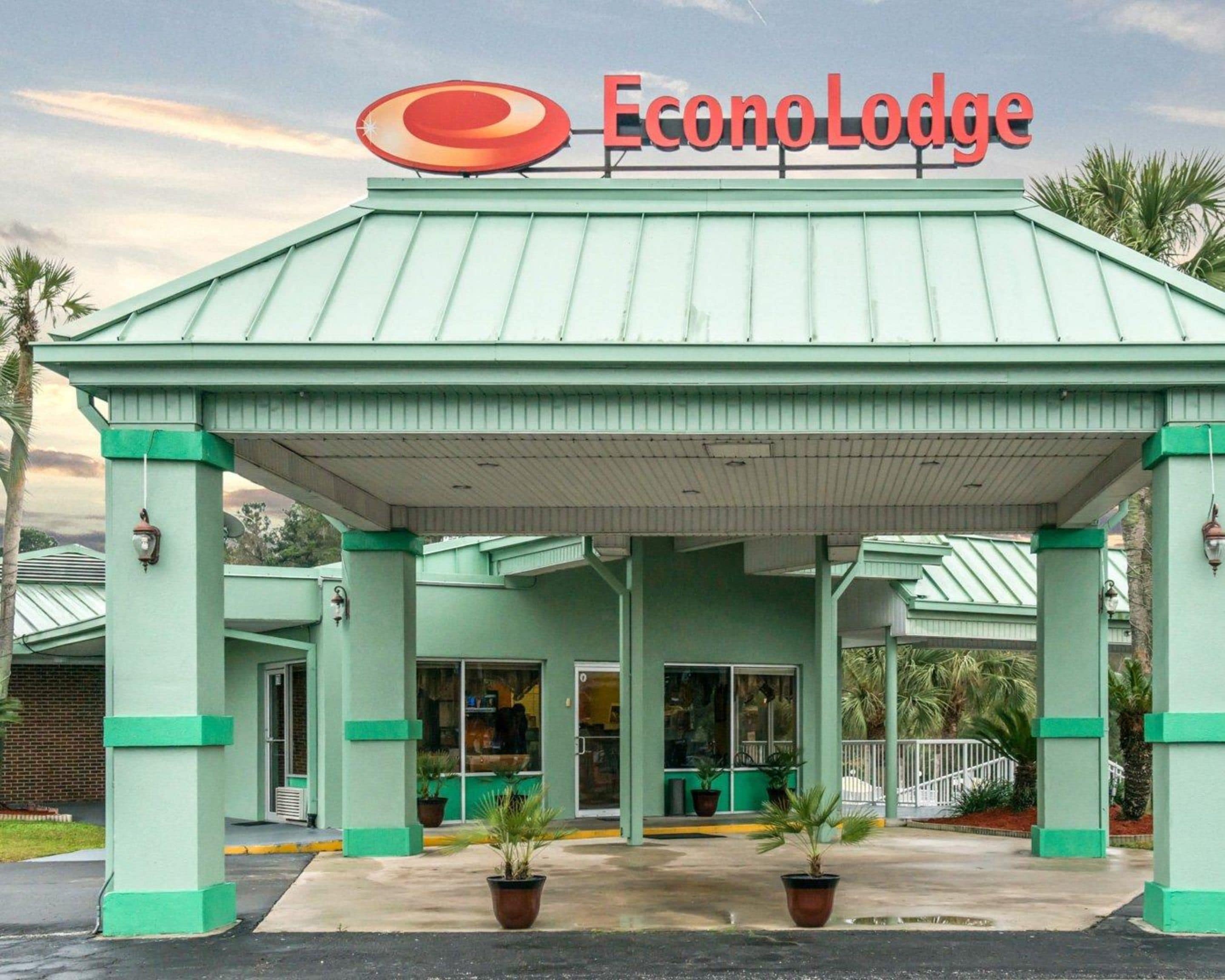 Econo Lodge Lake City in Lake City, United States