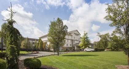 DoubleTree by Hilton Hotel Nanuet