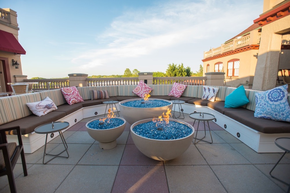 Terrace/patio, The Mansion at Ocean Edge