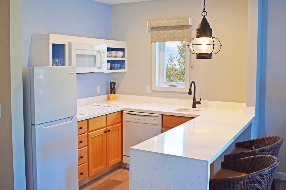 Private kitchen, The Mansion at Ocean Edge