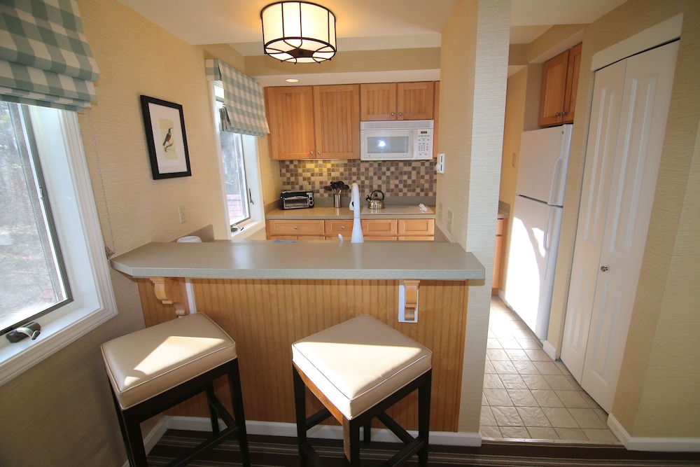 Private kitchenette, The Mansion at Ocean Edge