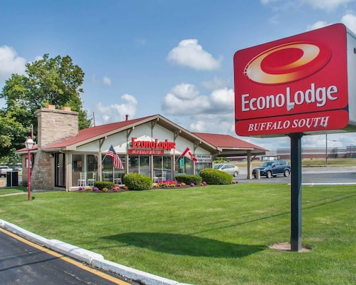 Great Place to stay Econo Lodge South near Blasdell 