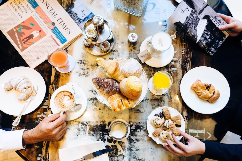 Desayuno y comida