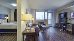 1 bedroom, premium bedding, in-room safe, blackout curtains