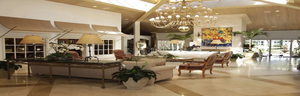 Lobby sitting area, Saddlebrook Golf Resort and Spa