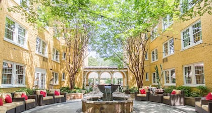 Artmore Hotel - Midtown