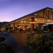 hotels in fresno ca 93720