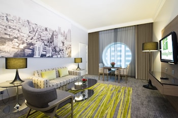 バンコクで彼女と泊まるホテル 王宮 カオサン近辺で だれどこ海外