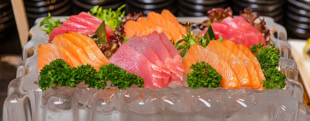 Holiday Inn Bangkok Silom Sha Extra Plus In Bangkok Hotel Rates Reviews On Orbitz