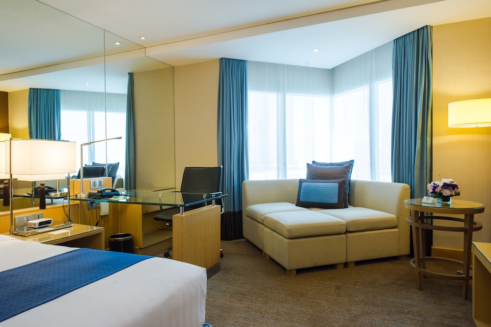 Holiday Inn Bangkok Silom An Ihg Hotel In Bangkok Hotel Rates Reviews On Orbitz Holiday Inn Bangkok Silom An Ihg Hotel In Bangkok Hotel Rates Reviews On Orbitz
