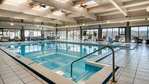 Indoor pool, pool loungers