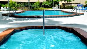 Piscina all'aperto