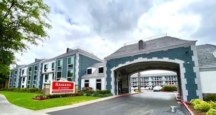 Ramada by Wyndham Anaheim Convention Center