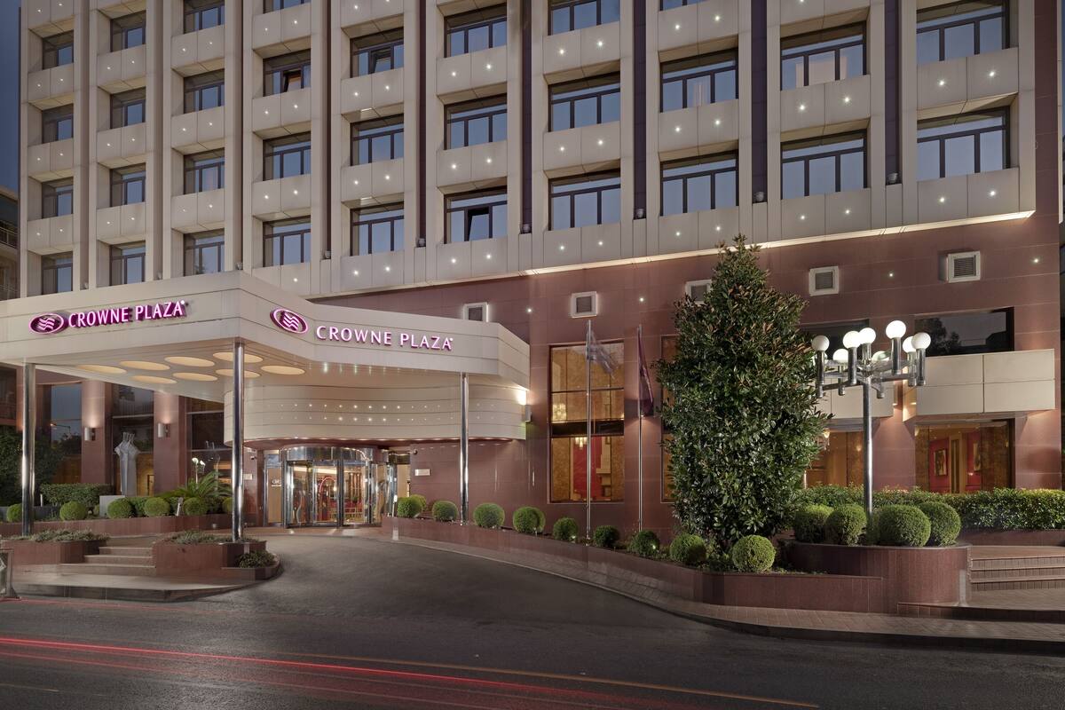 クラウン プラザ アテネ シティ センター 口コミ 部屋写真 料金 お得情報 エクスペディア