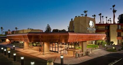 DoubleTree by Hilton Hotel Phoenix Tempe