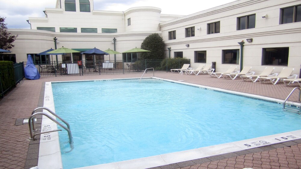 Holiday Inn Plainview 2019 Room Prices 89, Deals & Reviews Expedia