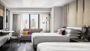 Premium bedding, in-room safe, desk, laptop workspace