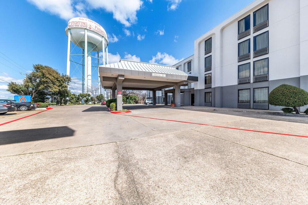 Motel 6 Lewisville, TX - Medical City