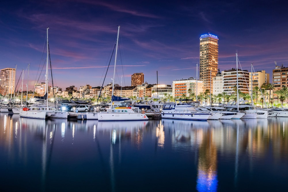 Hotel Alicante Gran Sol, Affiliated by Meliá in Alicante Best Rates