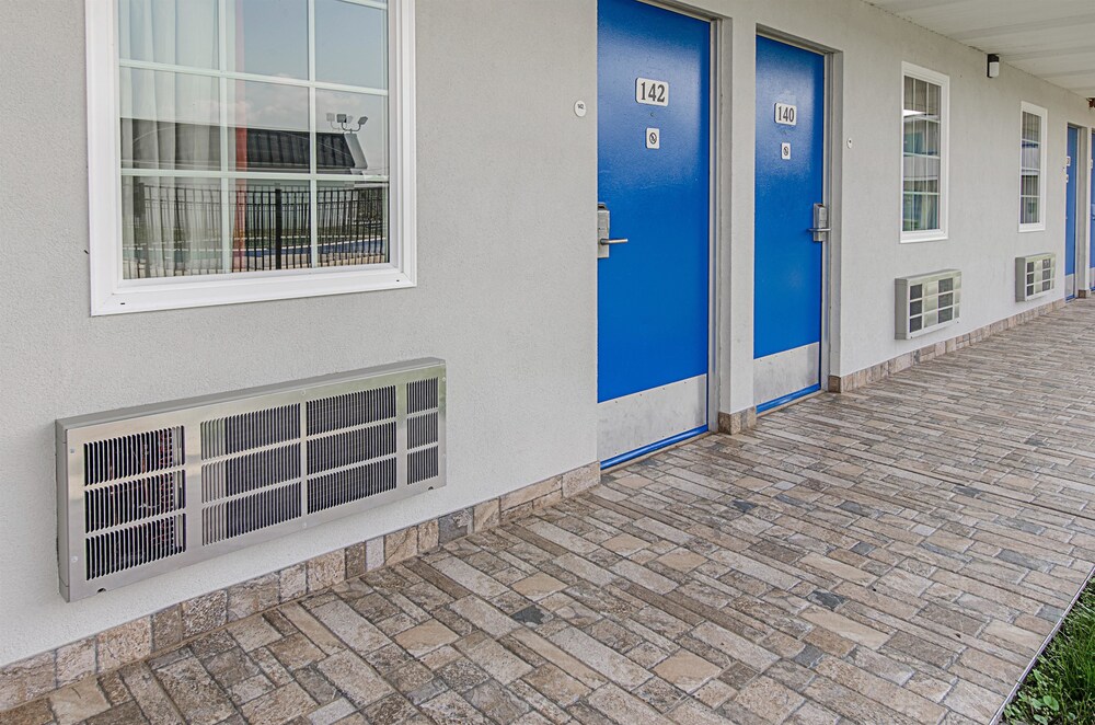 Motel 6 Staunton, VA, Staunton 65 Room Prices & Reviews Travelocity