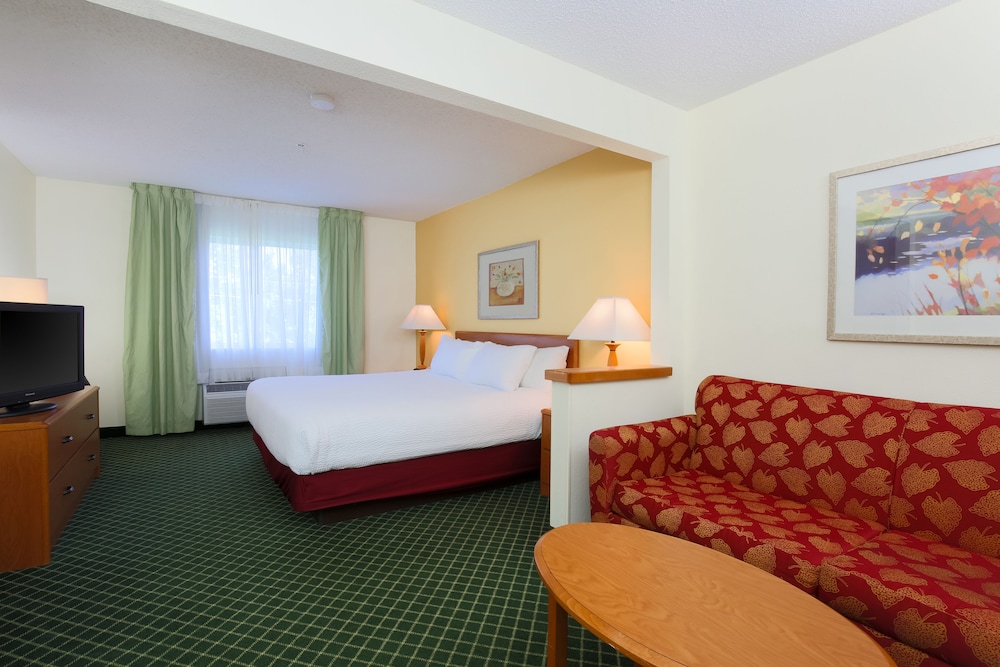 Comfort Inn & Suites