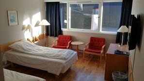 Desk, free WiFi, linens, wheelchair access