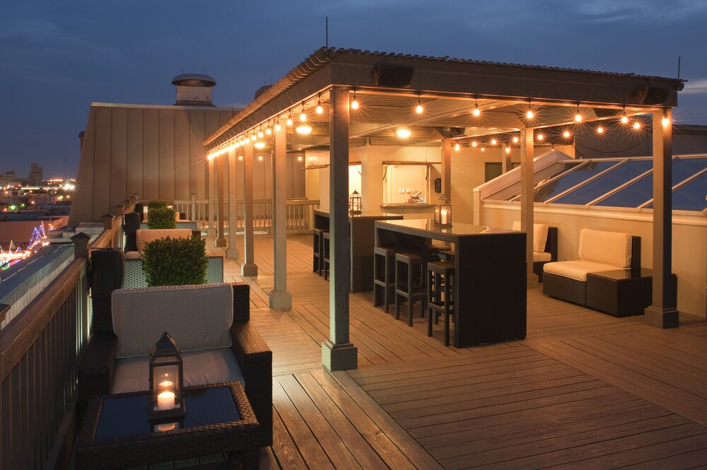 The Tremont House, Galveston, a Tribute Portfolio Hotel, Galveston