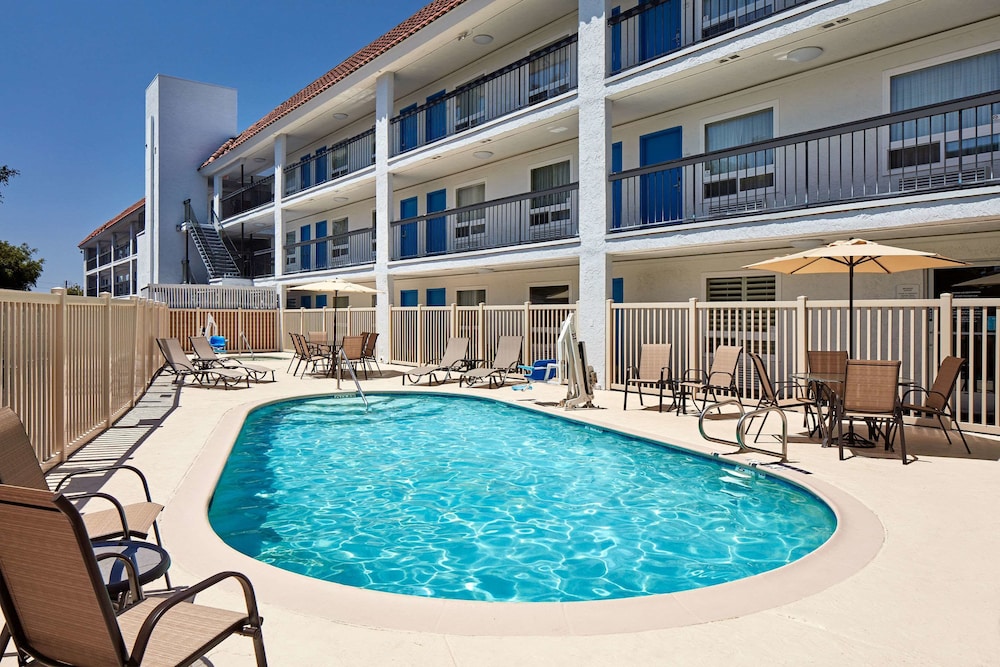 Quality Inn Encinitas Near Legoland