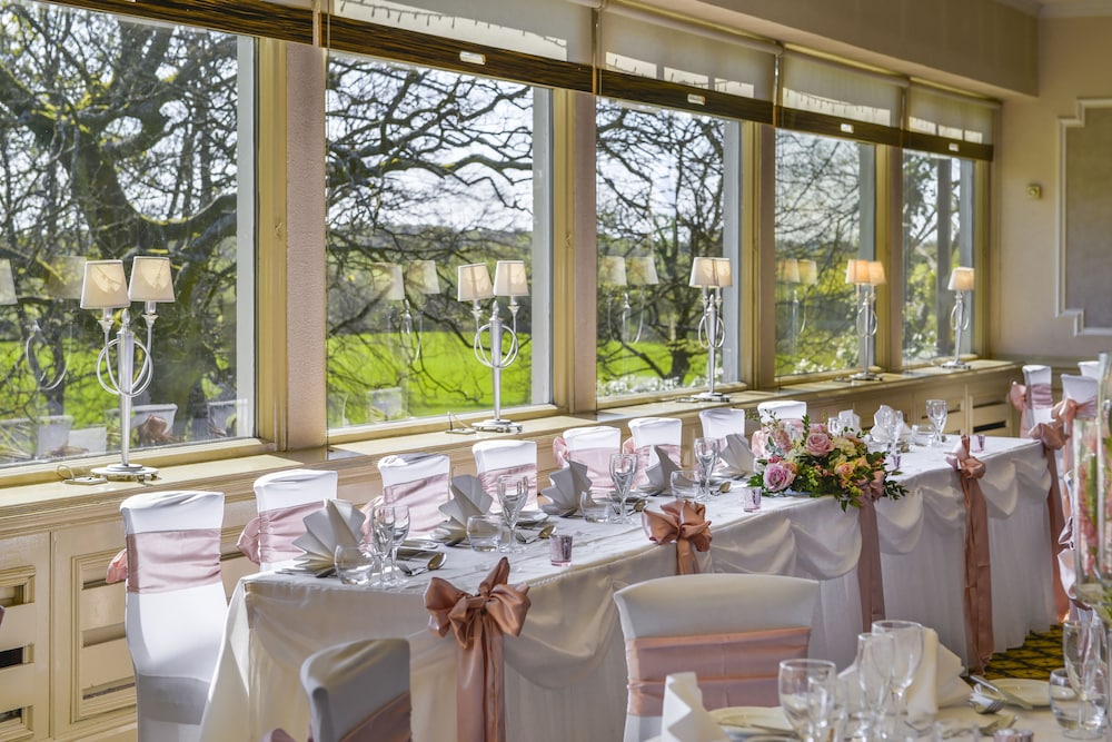 Indoor wedding, Mercure Manchester Norton Grange Hotel & Spa