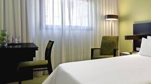 Biancheria da letto ipoallergenica, minibar, una cassaforte in camera